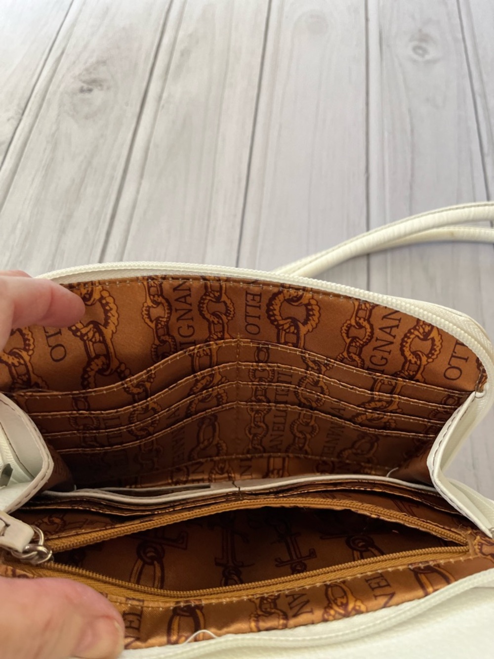 Tignanello pebbled leather crossbody shoulder off white leather purse. - Picture 7 of 16